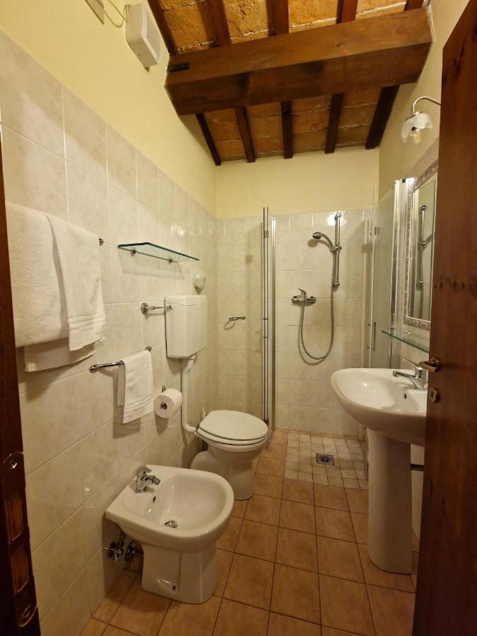 Agriturismo E Cantina La Sabbiona Faenza Luaran gambar